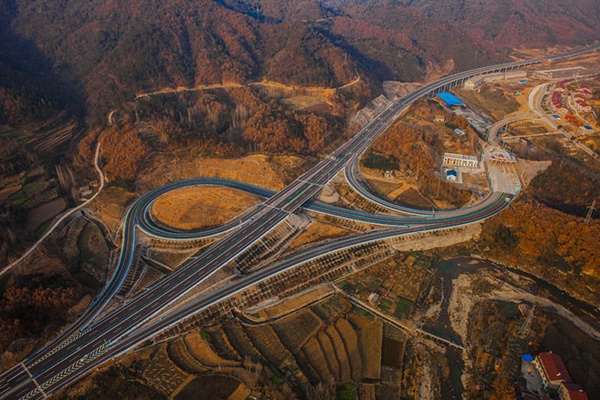 谷城至竹溪高速公路